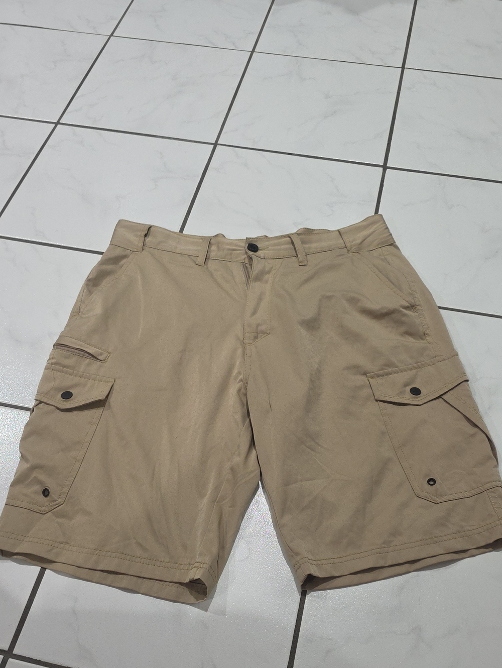 Classic Men's Cargo Shorts in Tan - Everyday Utility DENALI
